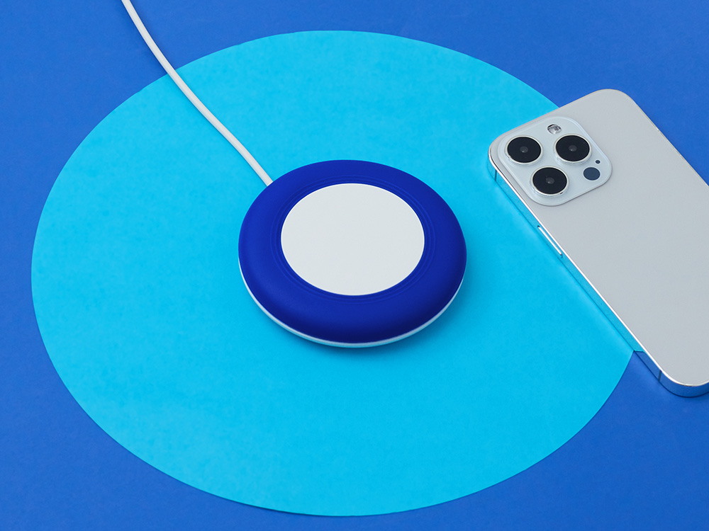 Беспроводное зарядное устройство Disc со встроенным кабелем 2 в 1