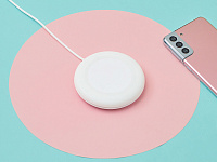 Беспроводное зарядное устройство Disc со встроенным кабелем 2 в 1