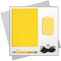 Подарочный набор Latte NEW, желтый (ежедневник, ручка, аккумулятор)